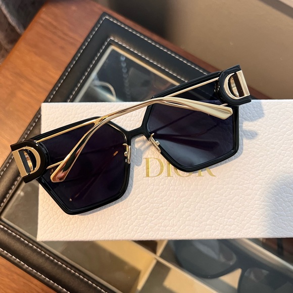 Dior sunglasses - Picture 5 of 9